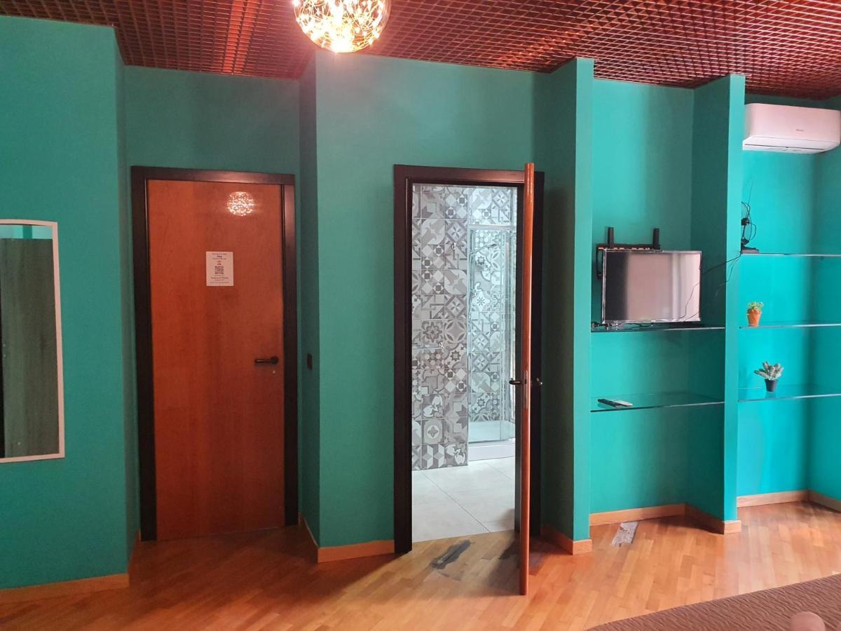 B B Desy Bed and Breakfast Caserta Buitenkant foto